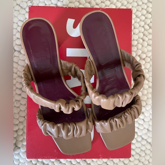 Staud Frankie Ruched Sandal - Picture 4 of 7